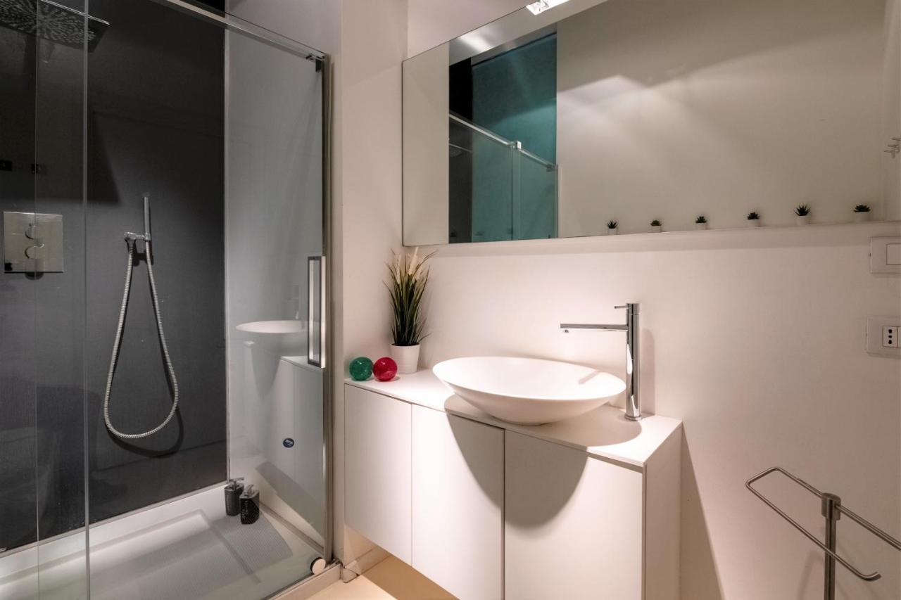 Villa Charming Flat In Centro A Ferrara Con Posto Auto Exterior foto